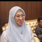 Bupati Gowa Husniah Talenrang saat memberikan keterangan pers terkait putusan MA