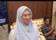 Bupati Gowa Husniah Talenrang saat memberikan keterangan pers terkait putusan MA