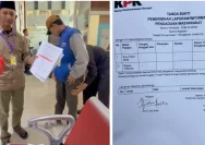 Ketua PCNU Sekadau saat mendatangi gedung KPK untuk melaporkan dugaan politik uang dalam Muktamar NU