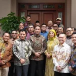 Kunjungan resmi Komisi III DPR RI ke rumah dinas Kapolri Jenderal Suyudi Ario Seto.