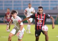 Pertandingan sepak bola Championship Liga 2 antara Persiku Kudus melawan PSGC Ciamis