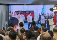 Suasana penyerahan aset negara oleh Satgas PKH kepada pemerintah yang disaksikan Presiden Prabowo Subianto.