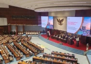 Suasana rapat paripurna DPR RI pengesahan RUU Satu Data Indonesia
